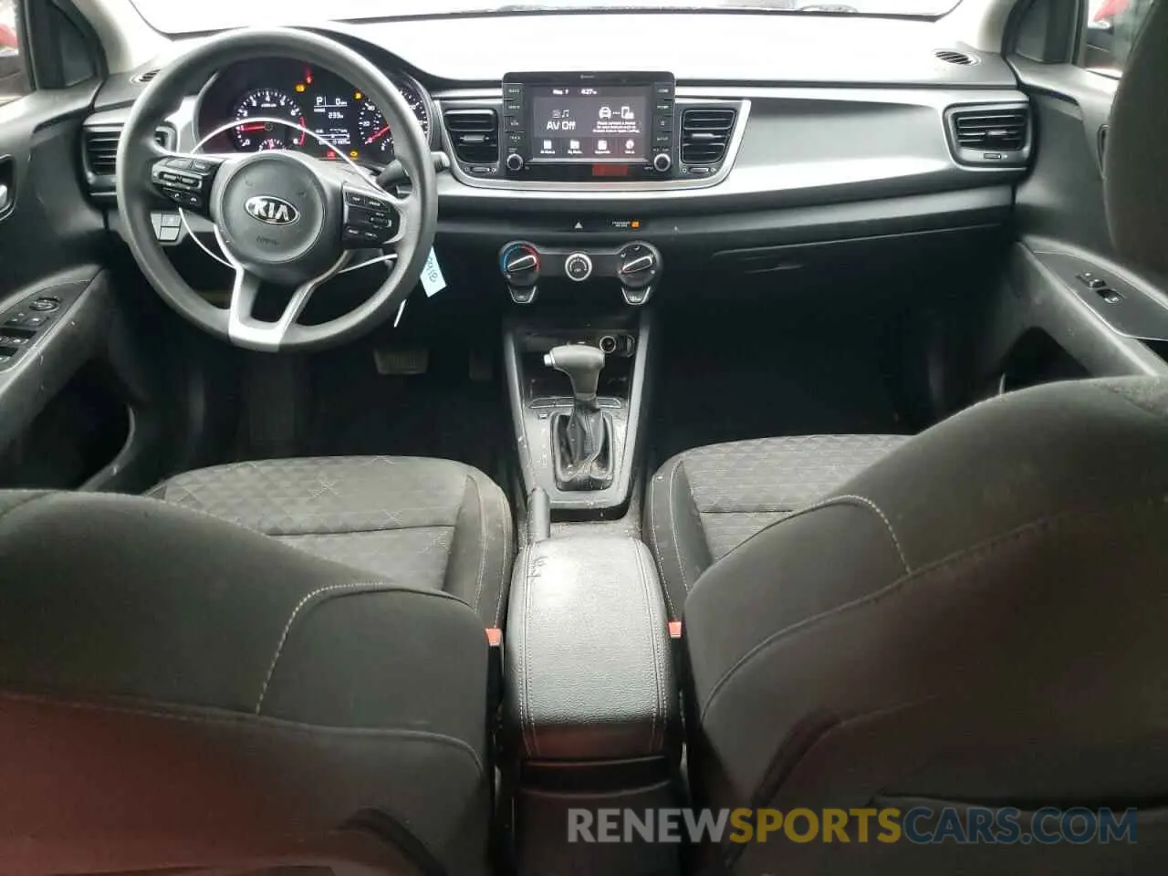 8 Photograph of a damaged car 3KPA24AB0KE200425 KIA RIO 2019