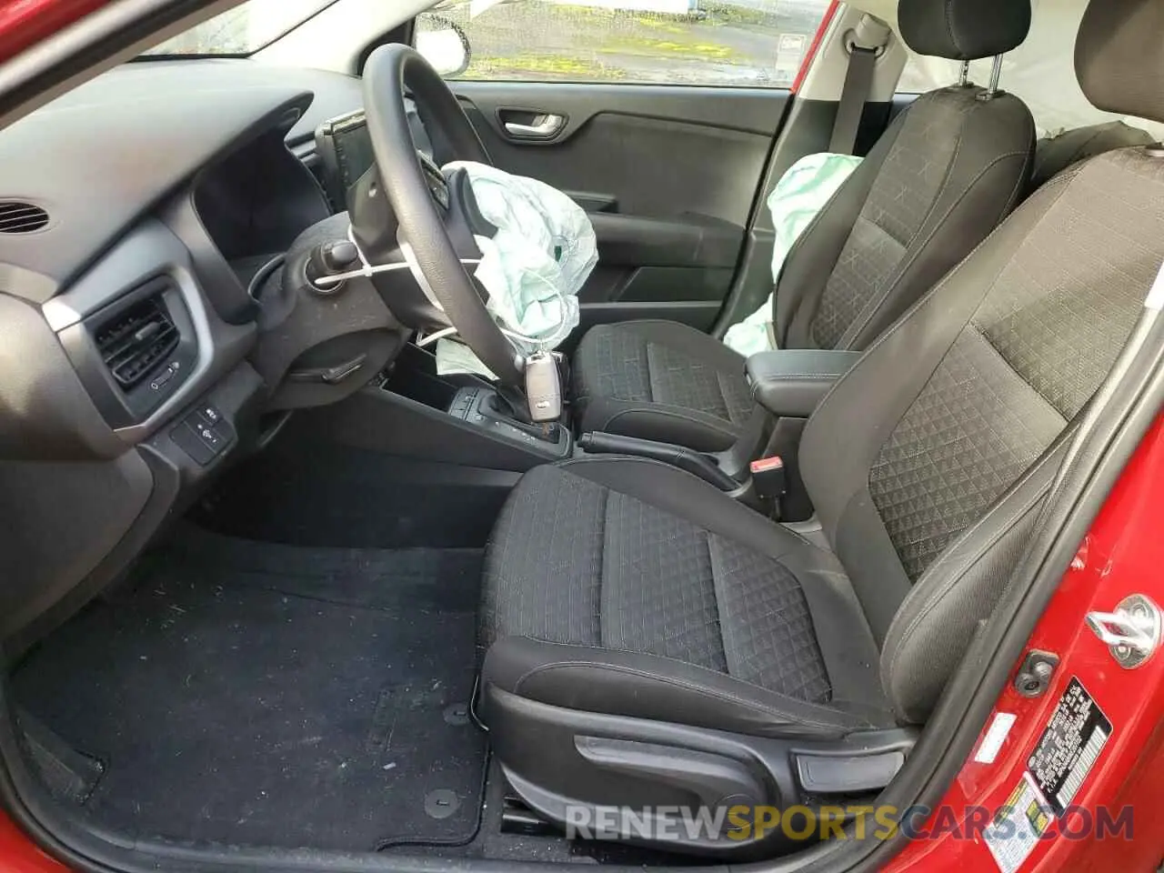 7 Photograph of a damaged car 3KPA24AB0KE207732 KIA RIO 2019