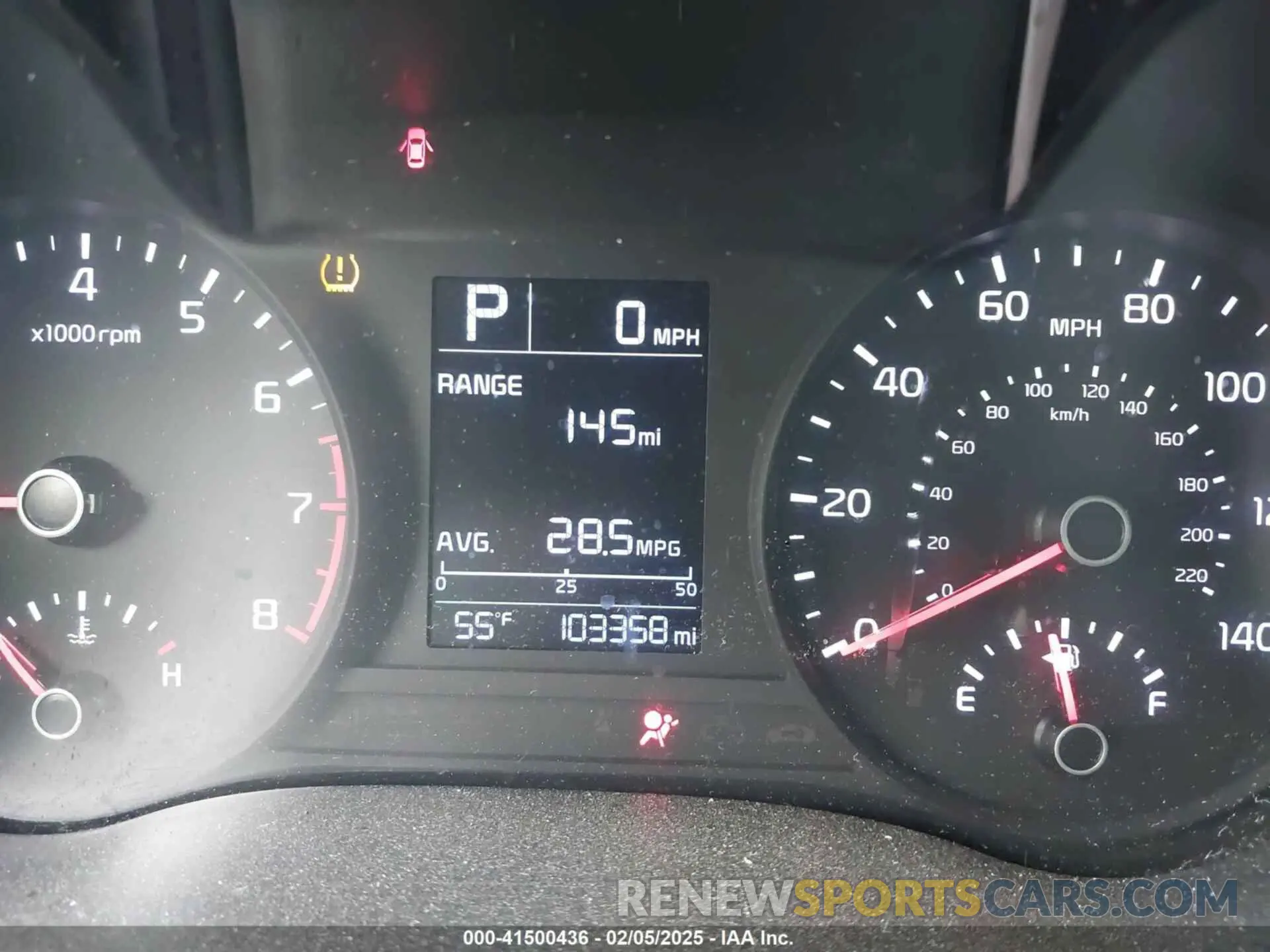 16 Photograph of a damaged car 3KPA24AB1KE166107 KIA RIO 2019