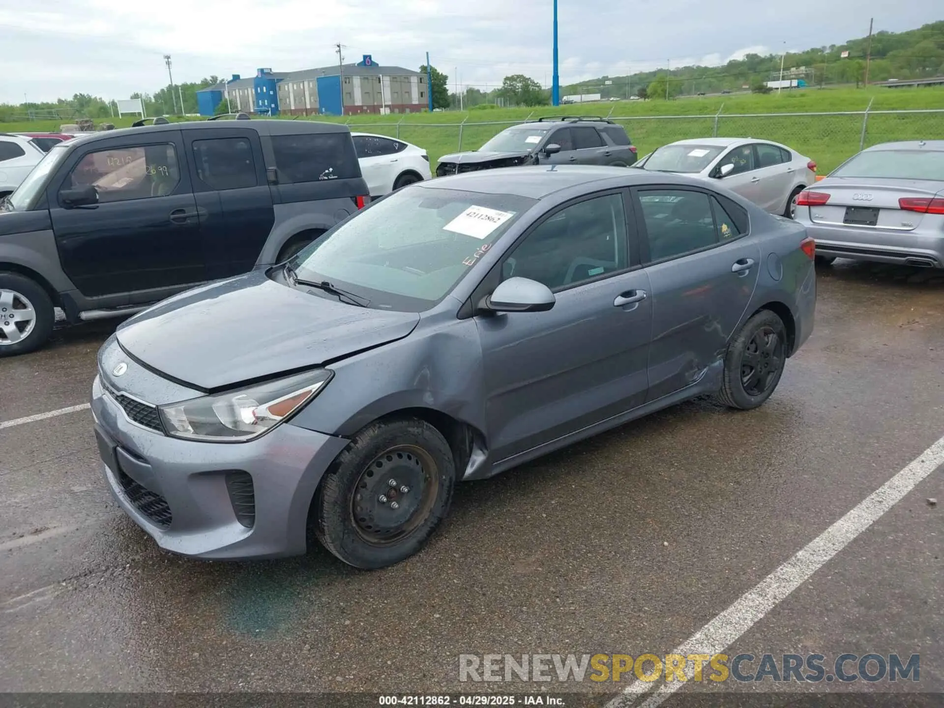 2 Photograph of a damaged car 3KPA24AB1KE171033 KIA RIO 2019