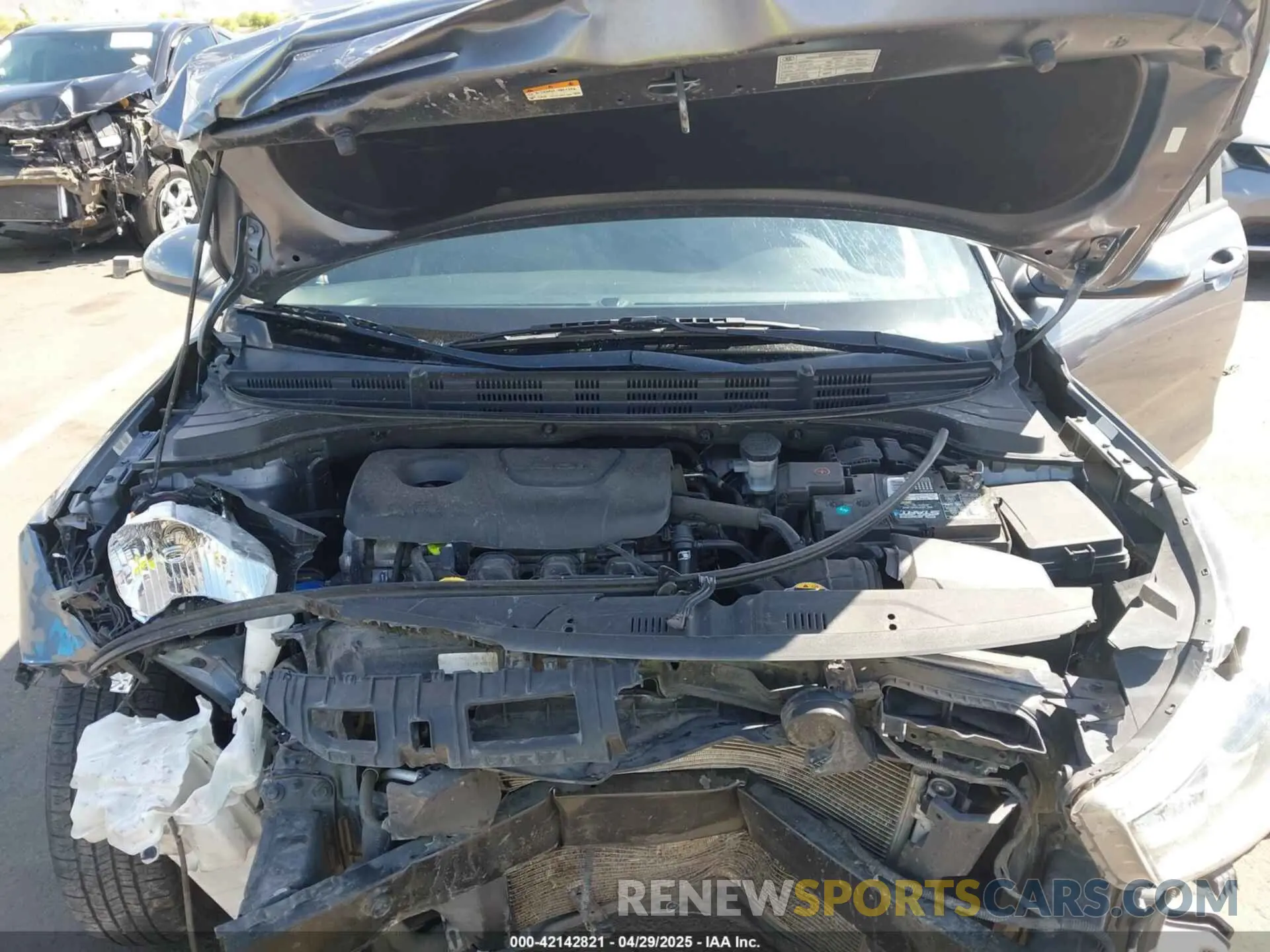 10 Photograph of a damaged car 3KPA24AB1KE179729 KIA RIO 2019