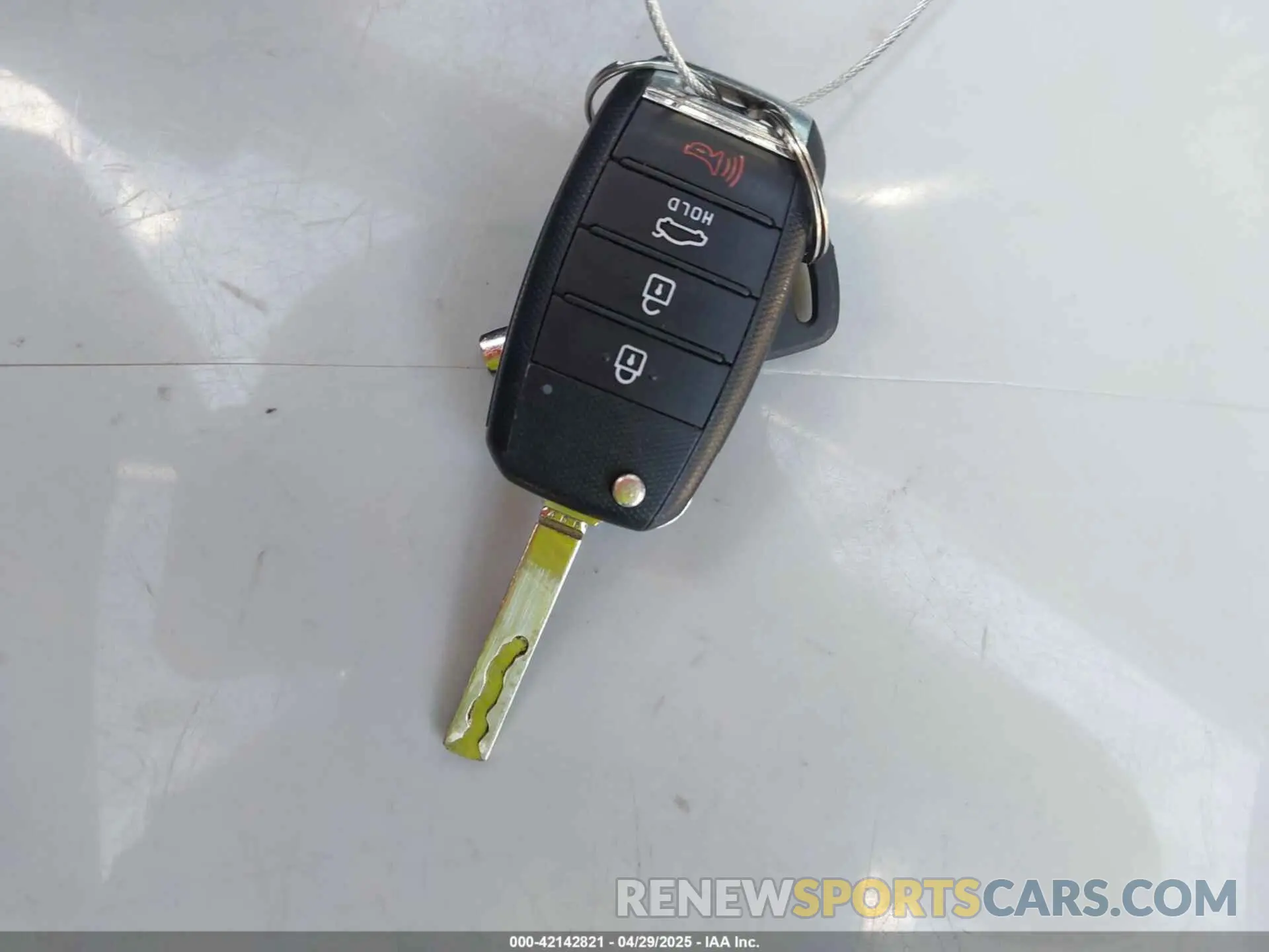 11 Photograph of a damaged car 3KPA24AB1KE179729 KIA RIO 2019