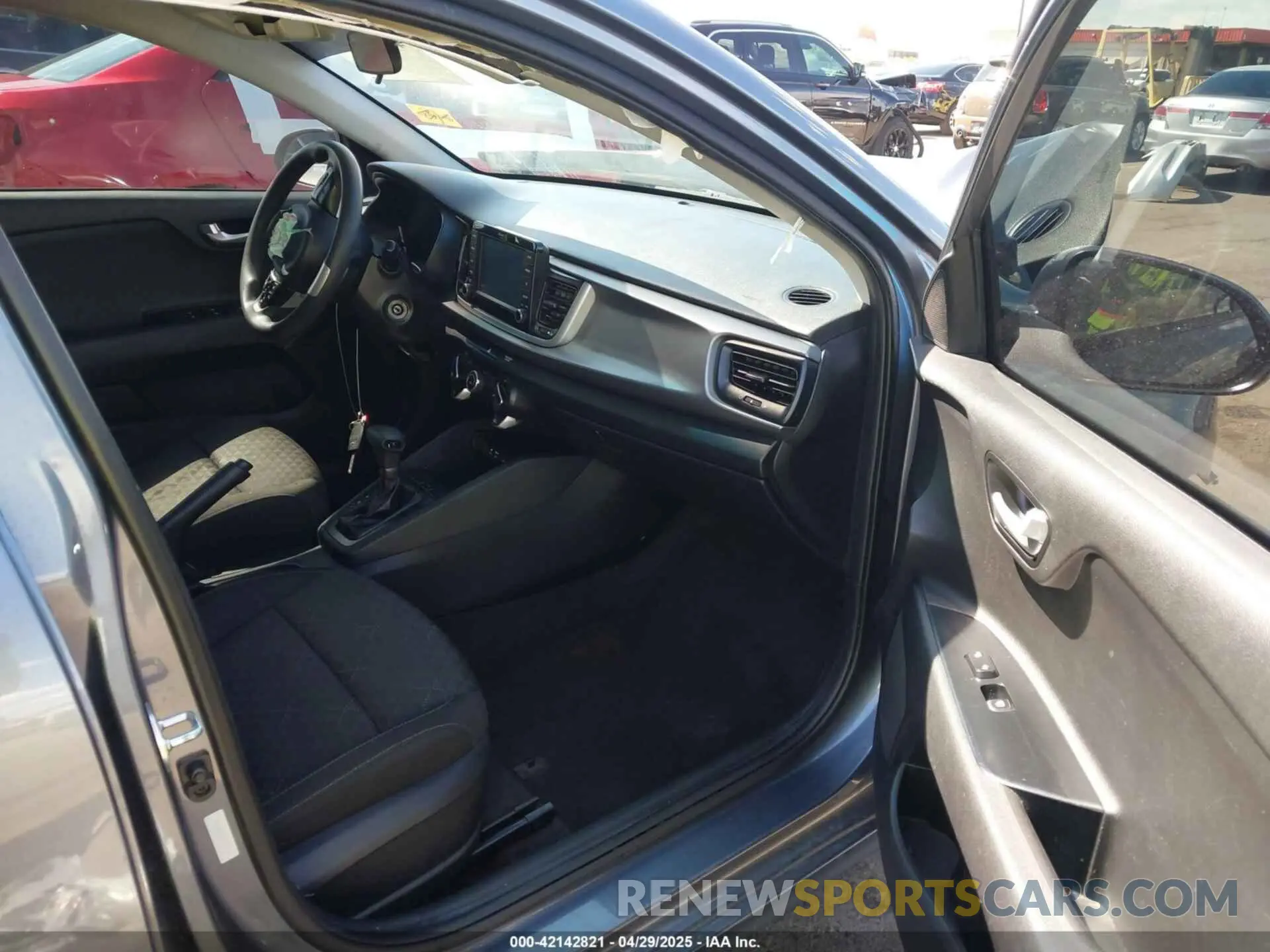 5 Photograph of a damaged car 3KPA24AB1KE179729 KIA RIO 2019