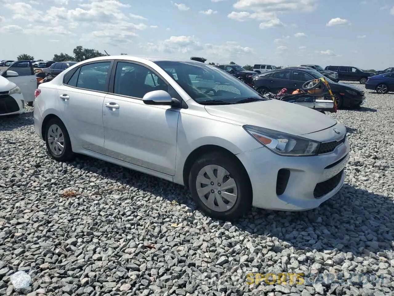 4 Photograph of a damaged car 3KPA24AB1KE182937 KIA RIO 2019