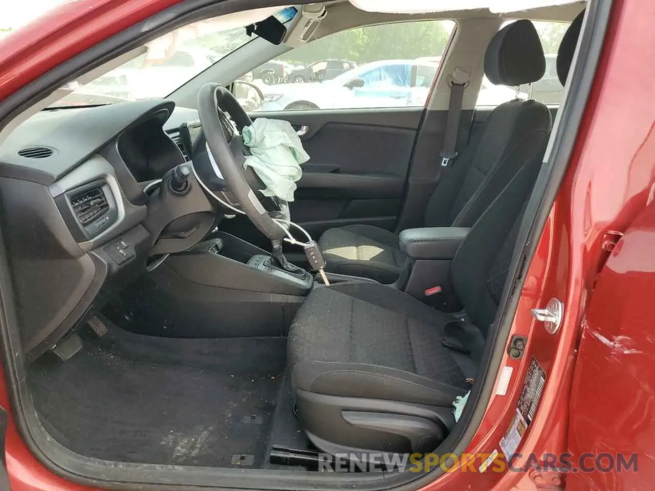 7 Photograph of a damaged car 3KPA24AB1KE200725 KIA RIO 2019