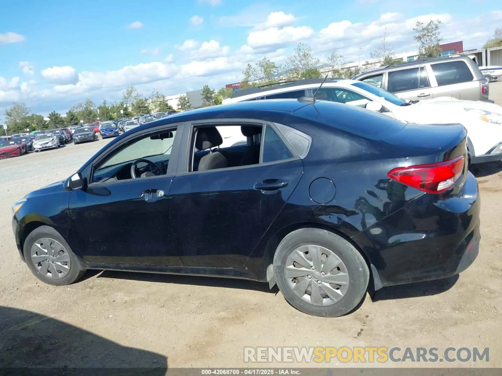 13 Photograph of a damaged car 3KPA24AB1KE201390 KIA RIO 2019