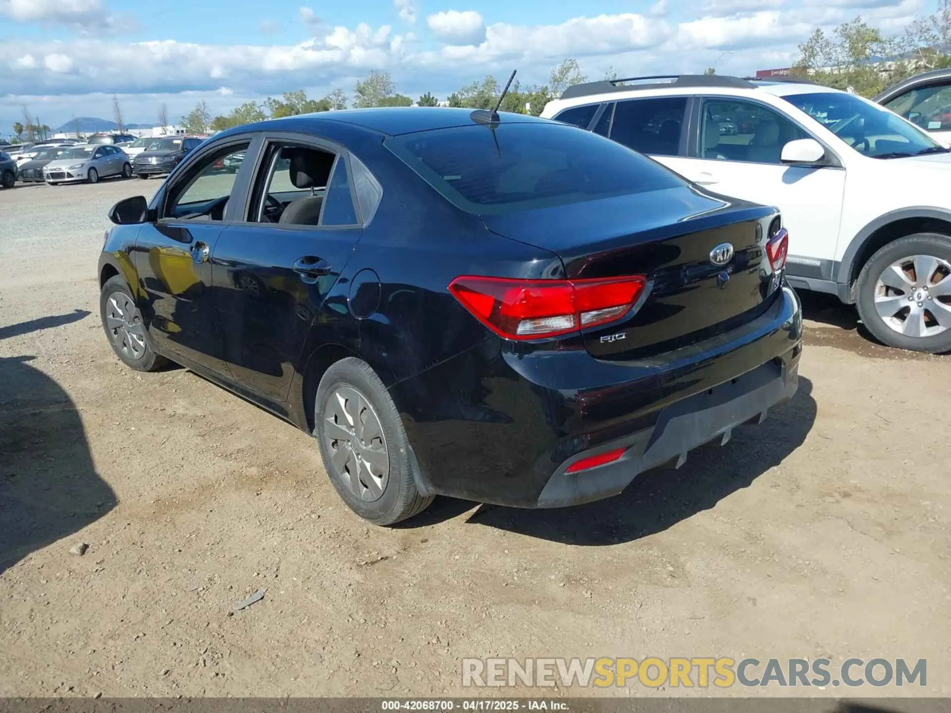 3 Photograph of a damaged car 3KPA24AB1KE201390 KIA RIO 2019