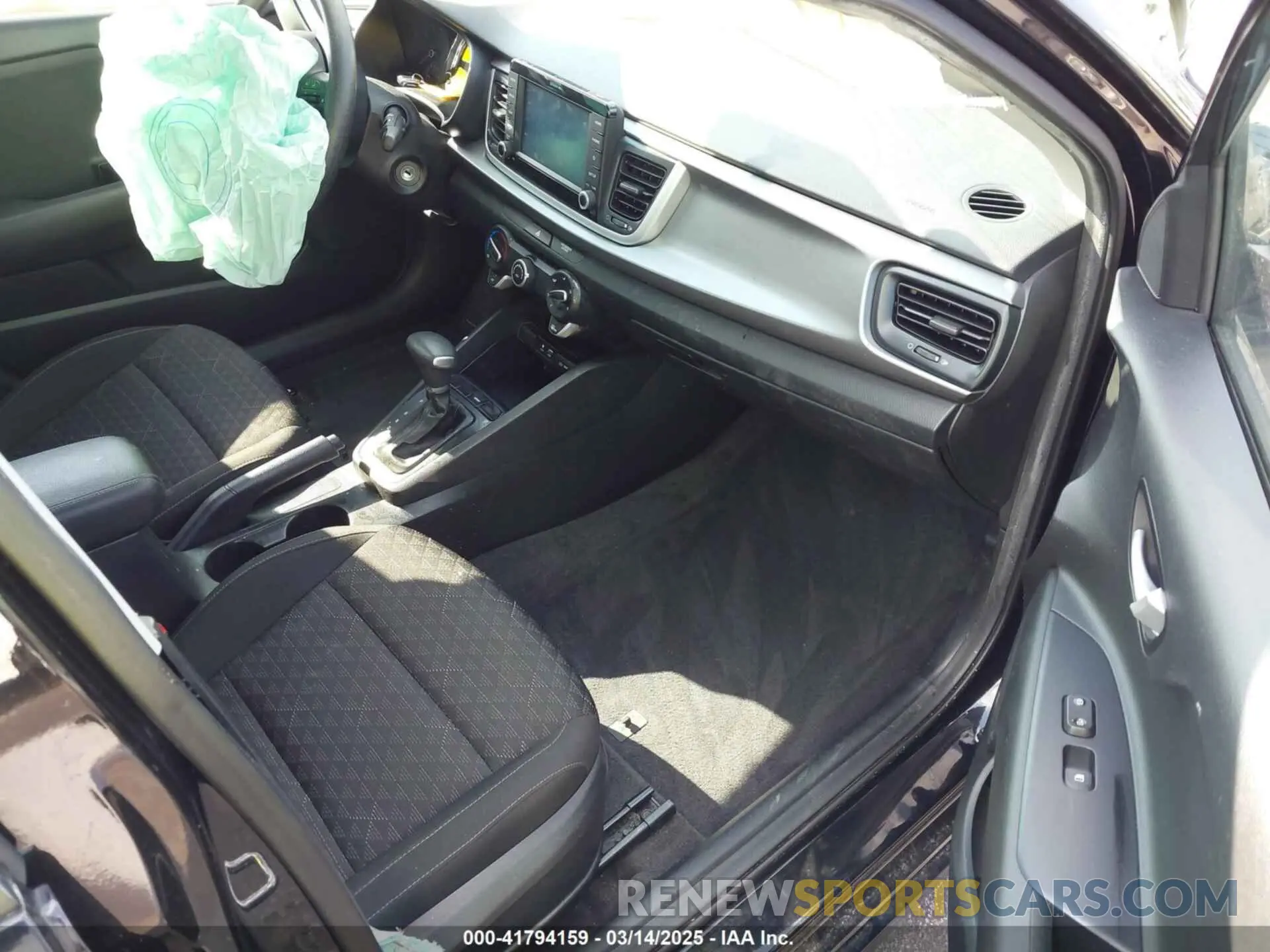5 Photograph of a damaged car 3KPA24AB1KE210638 KIA RIO 2019