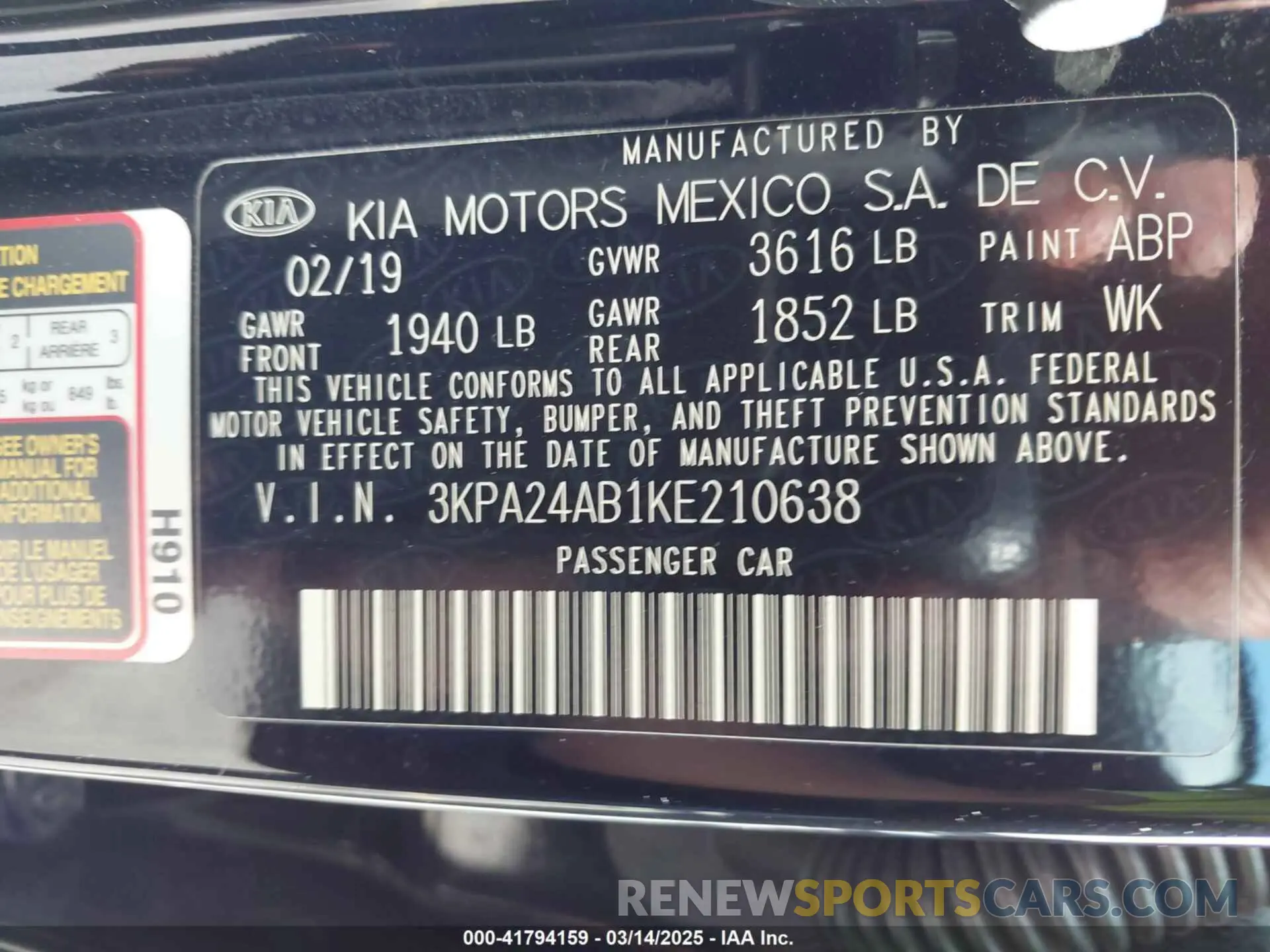 9 Photograph of a damaged car 3KPA24AB1KE210638 KIA RIO 2019