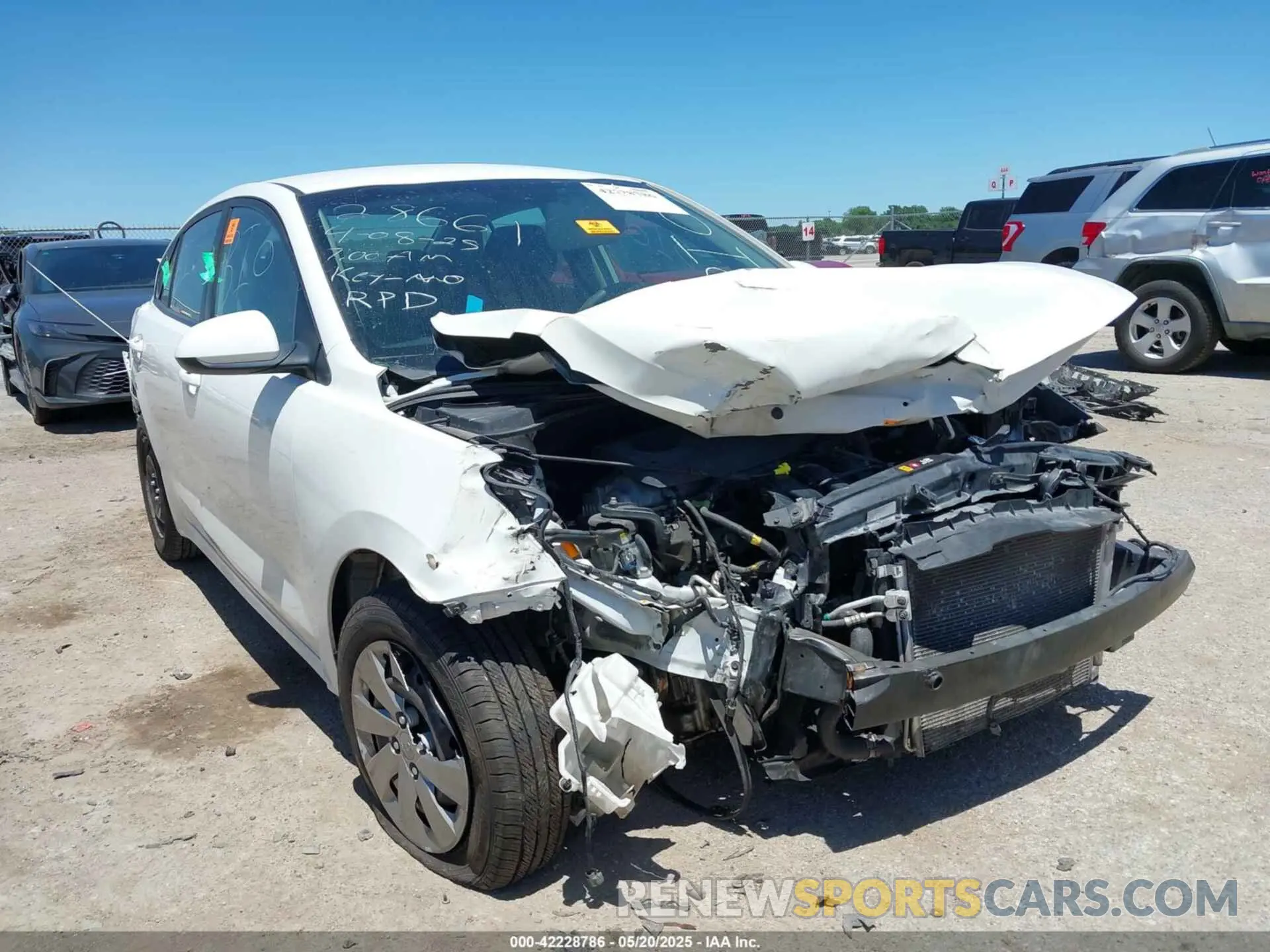 1 Photograph of a damaged car 3KPA24AB1KE211207 KIA RIO 2019