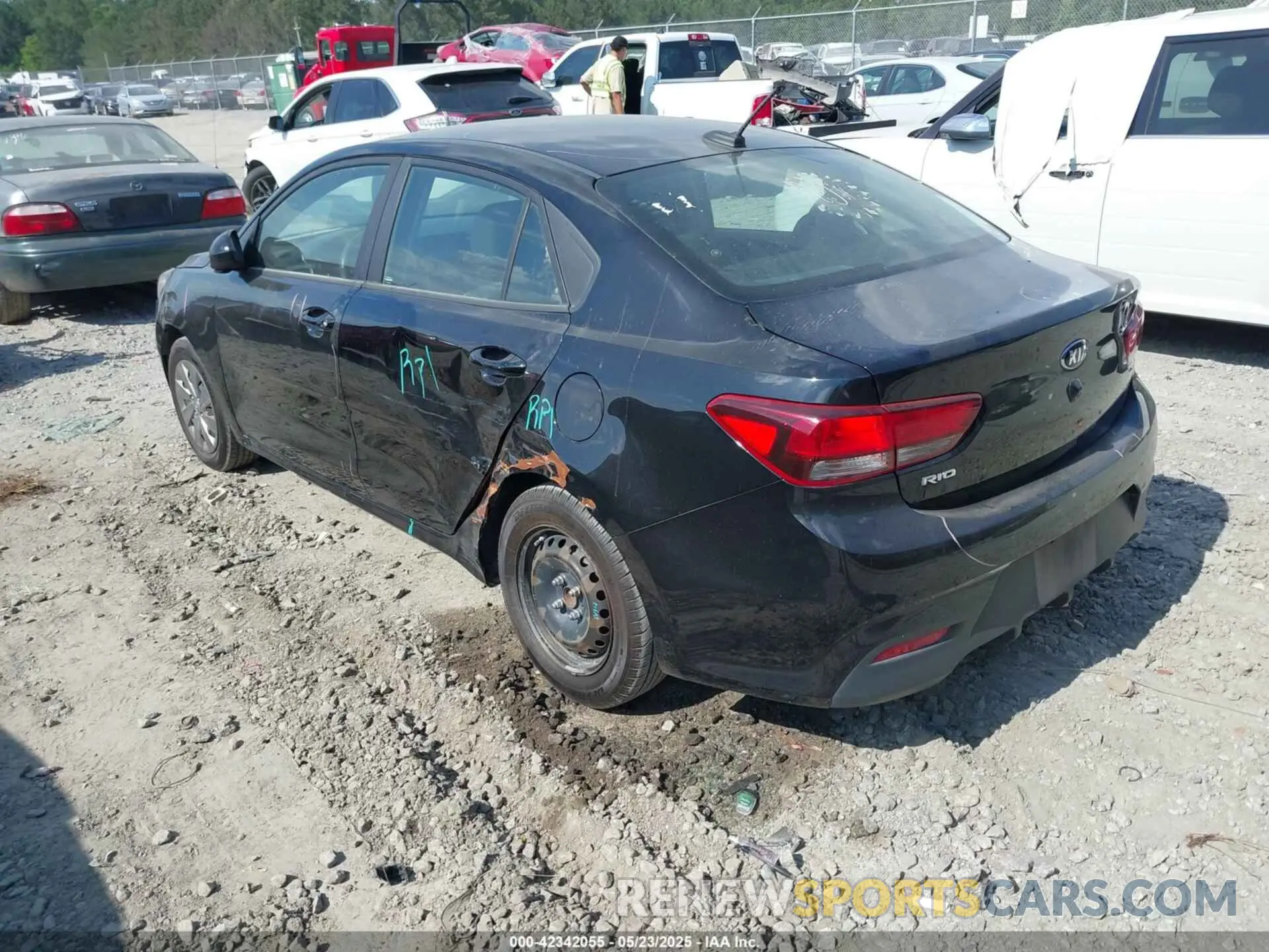 3 Photograph of a damaged car 3KPA24AB1KE252274 KIA RIO 2019