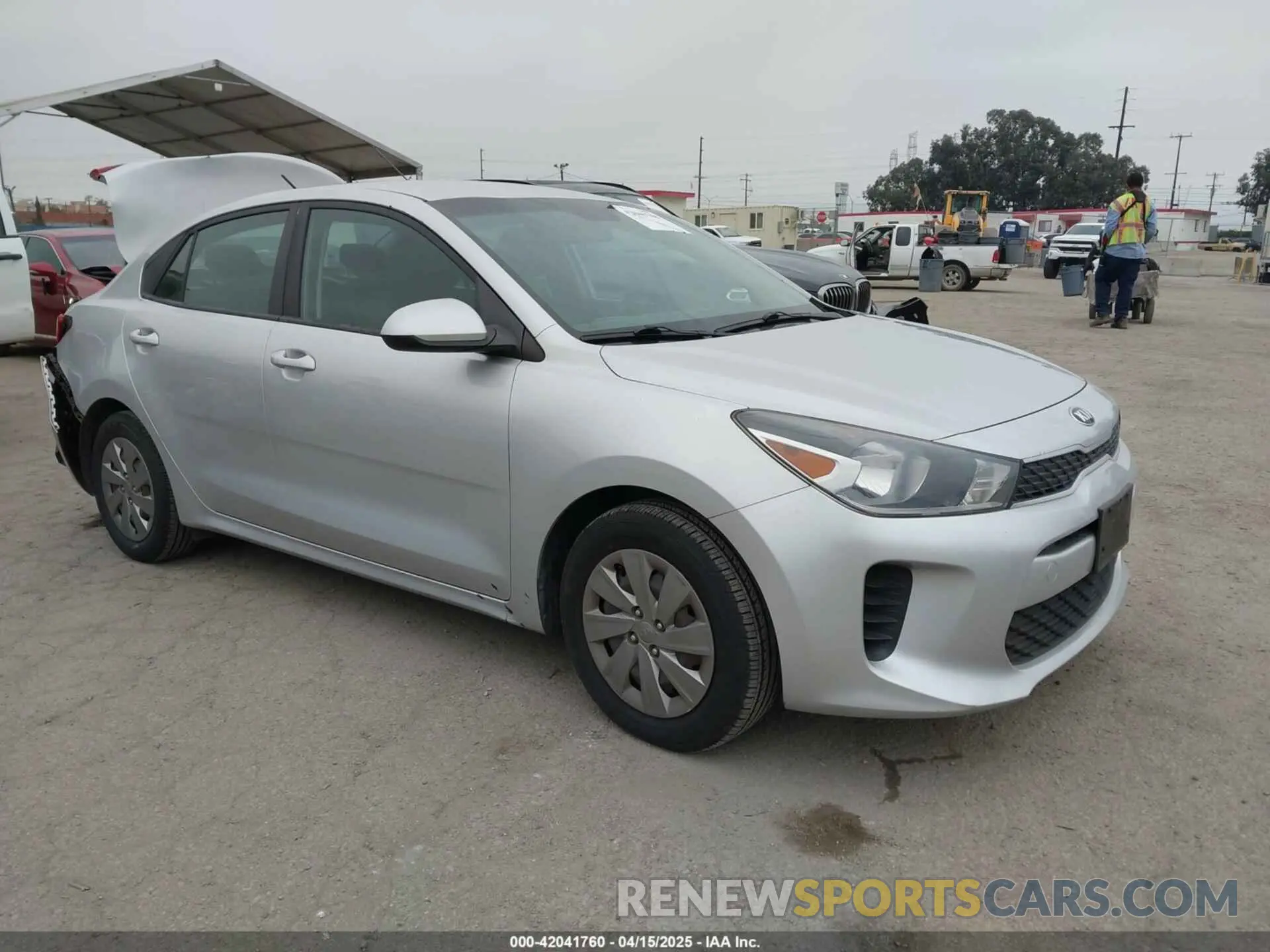 1 Photograph of a damaged car 3KPA24AB2KE164642 KIA RIO 2019