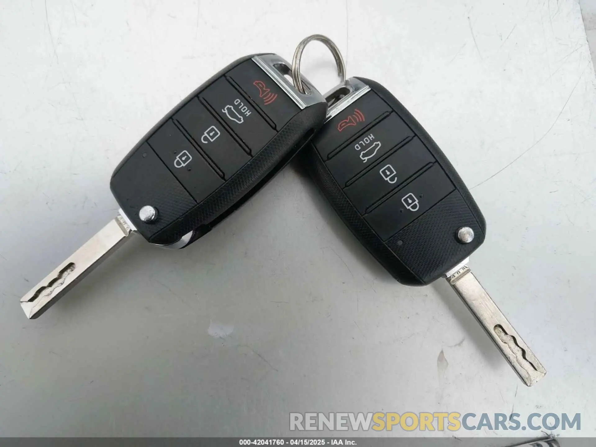 11 Photograph of a damaged car 3KPA24AB2KE164642 KIA RIO 2019