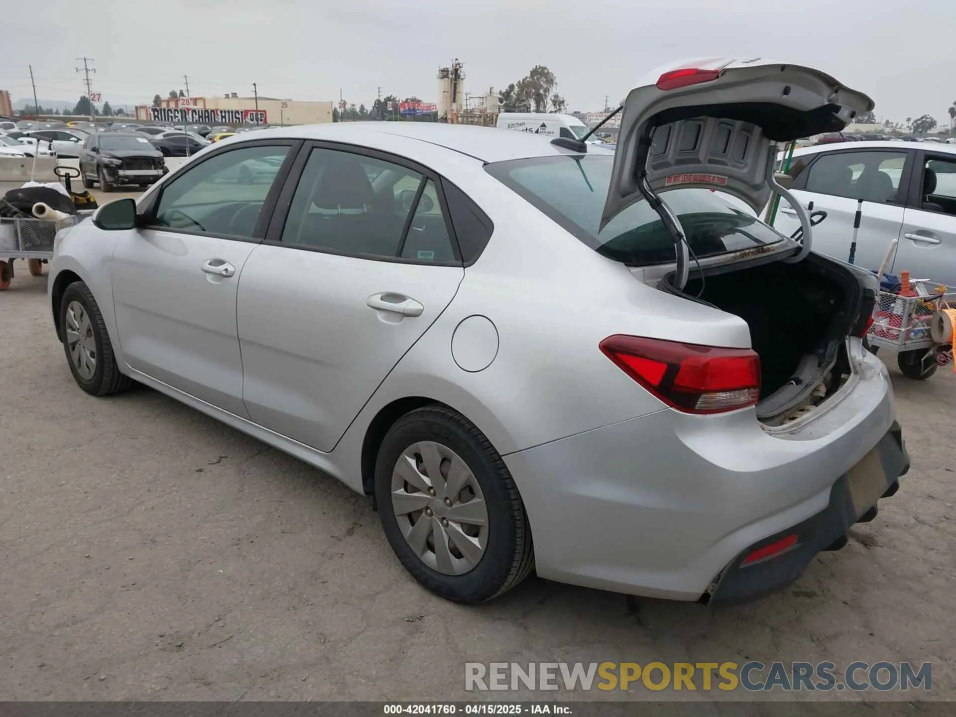 3 Photograph of a damaged car 3KPA24AB2KE164642 KIA RIO 2019