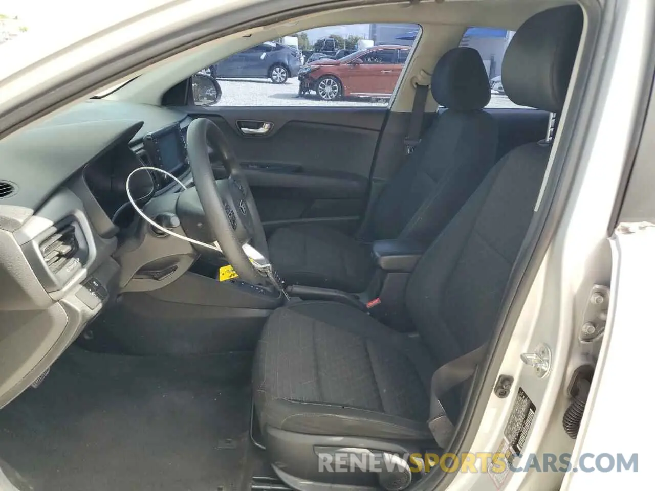 7 Photograph of a damaged car 3KPA24AB2KE187919 KIA RIO 2019