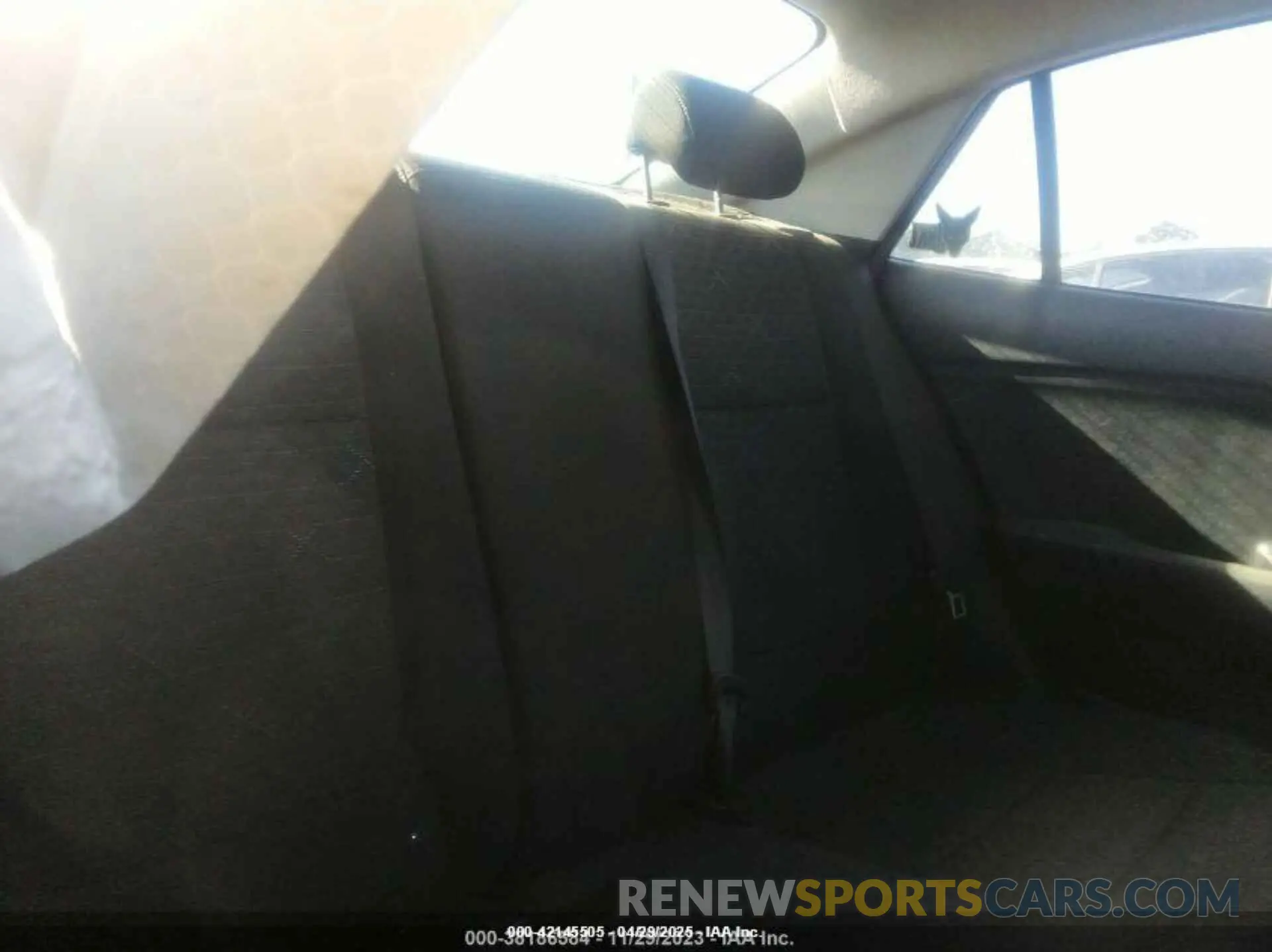 8 Photograph of a damaged car 3KPA24AB2KE200622 KIA RIO 2019