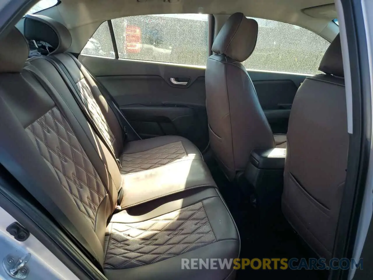 10 Photograph of a damaged car 3KPA24AB2KE217730 KIA RIO 2019