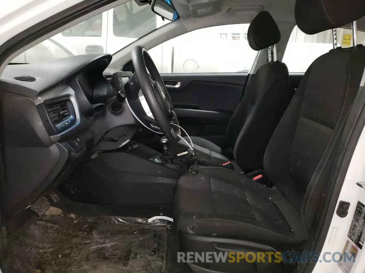 7 Photograph of a damaged car 3KPA24AB2KE227240 KIA RIO 2019