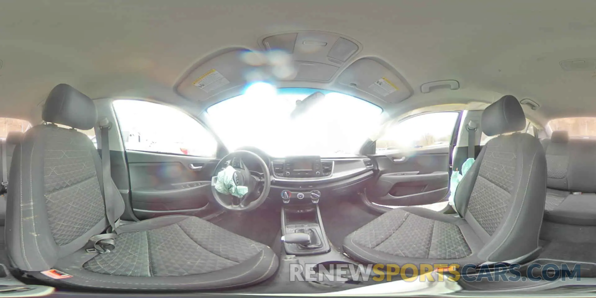 14 Photograph of a damaged car 3KPA24AB3KE204694 KIA RIO 2019