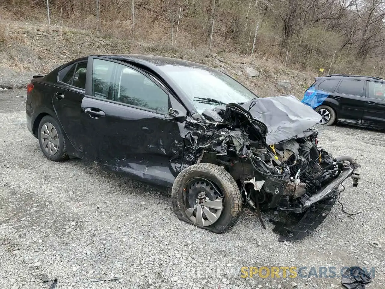 4 Photograph of a damaged car 3KPA24AB3KE204694 KIA RIO 2019