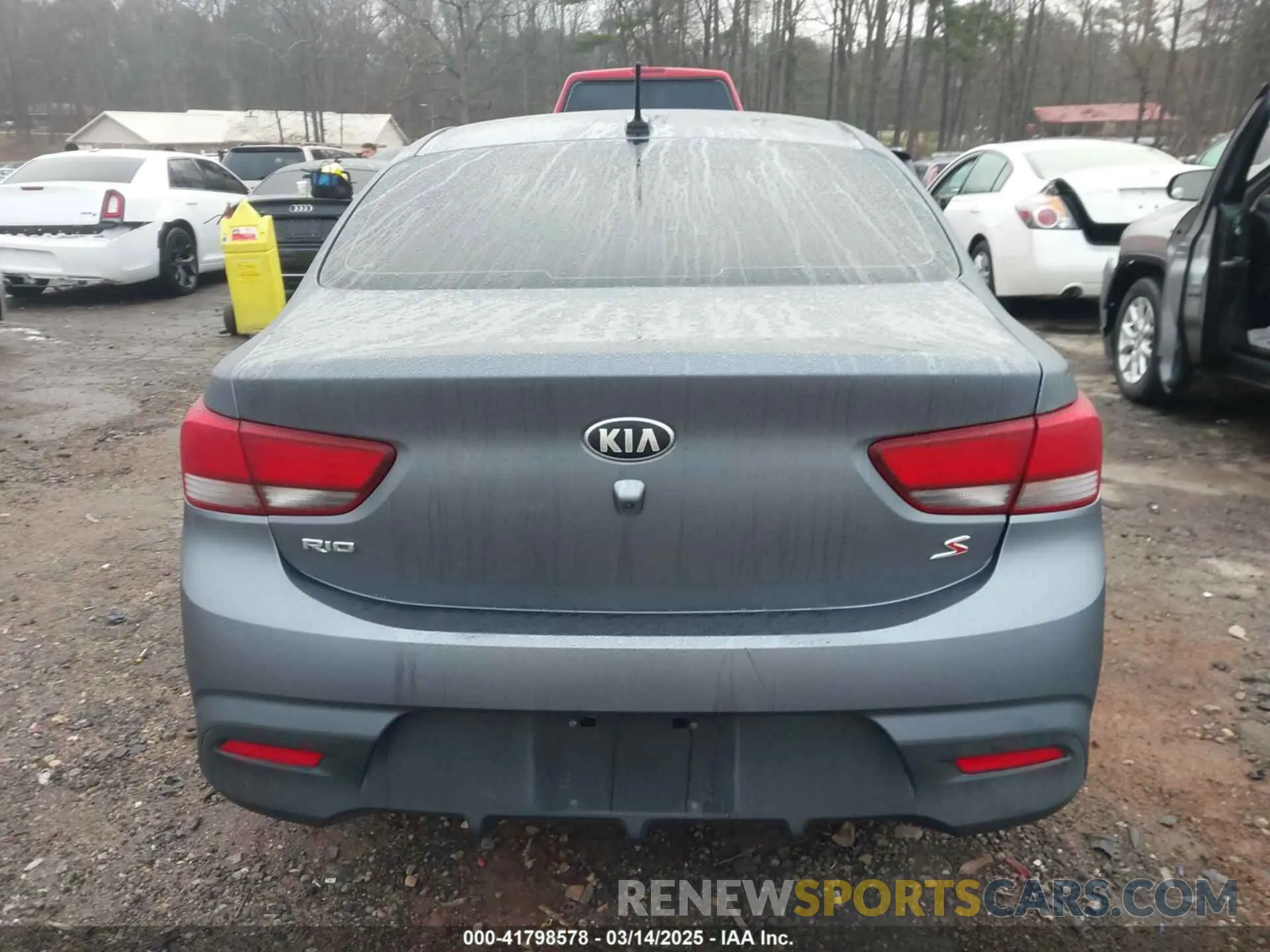 16 Photograph of a damaged car 3KPA24AB4KE177733 KIA RIO 2019