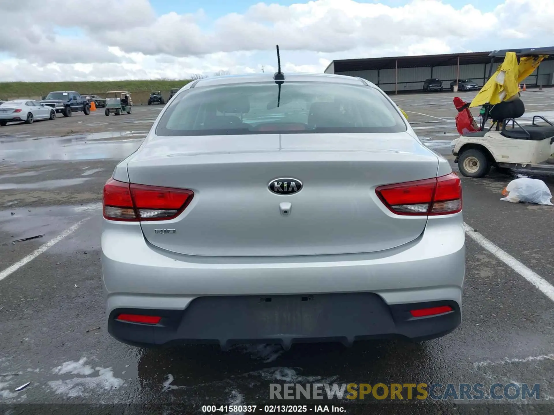 16 Photograph of a damaged car 3KPA24AB4KE184794 KIA RIO 2019