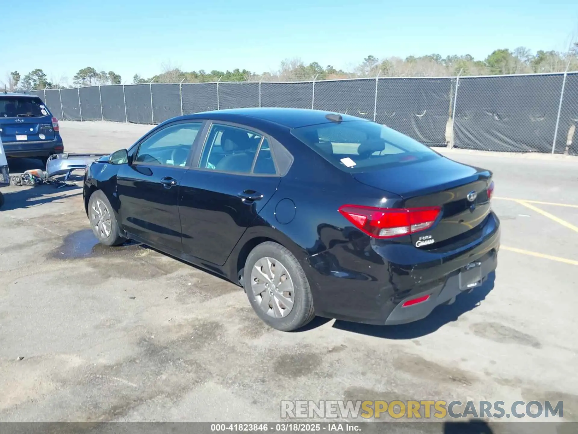 3 Photograph of a damaged car 3KPA24AB4KE200637 KIA RIO 2019