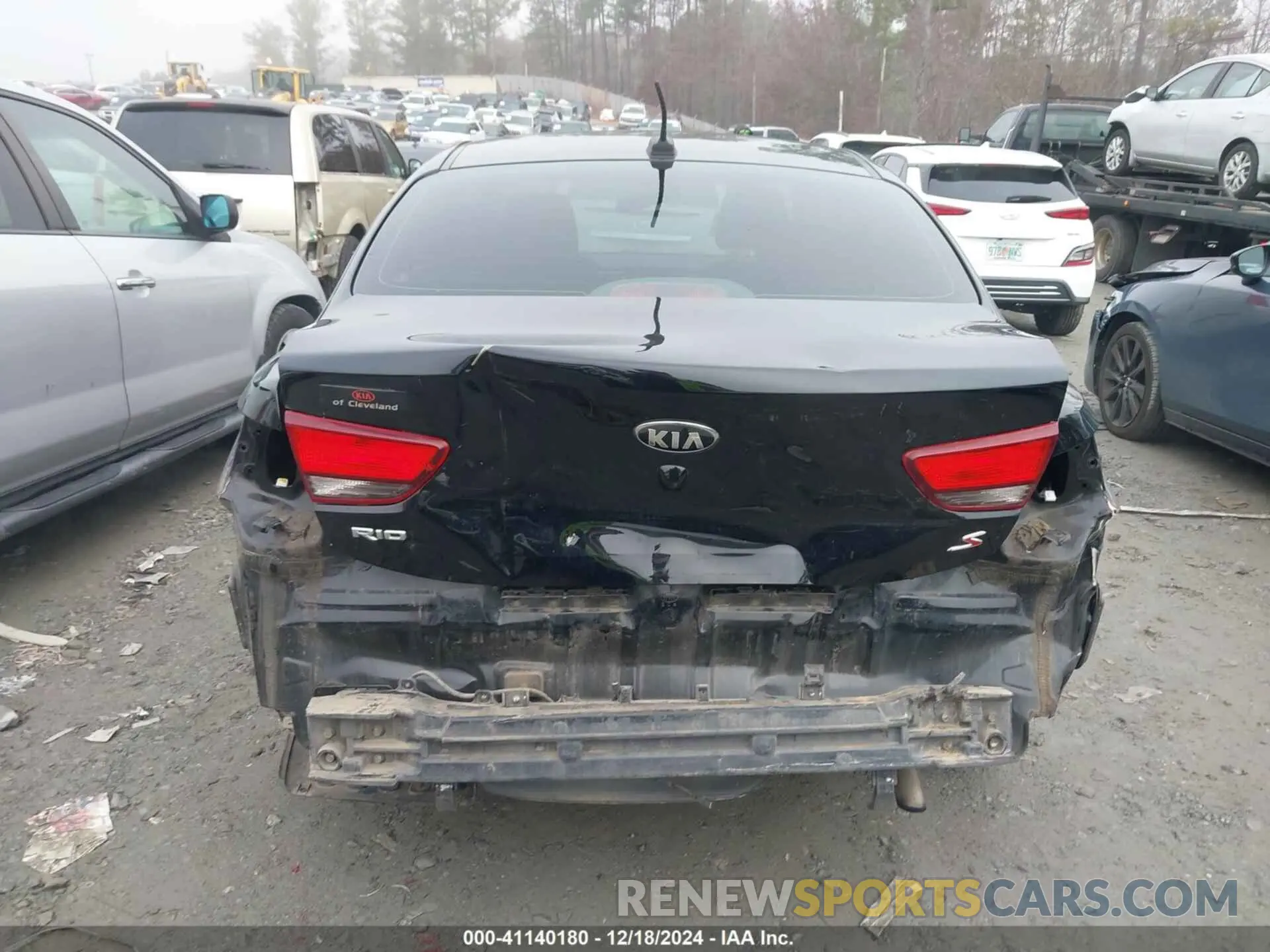 16 Photograph of a damaged car 3KPA24AB4KE209094 KIA RIO 2019