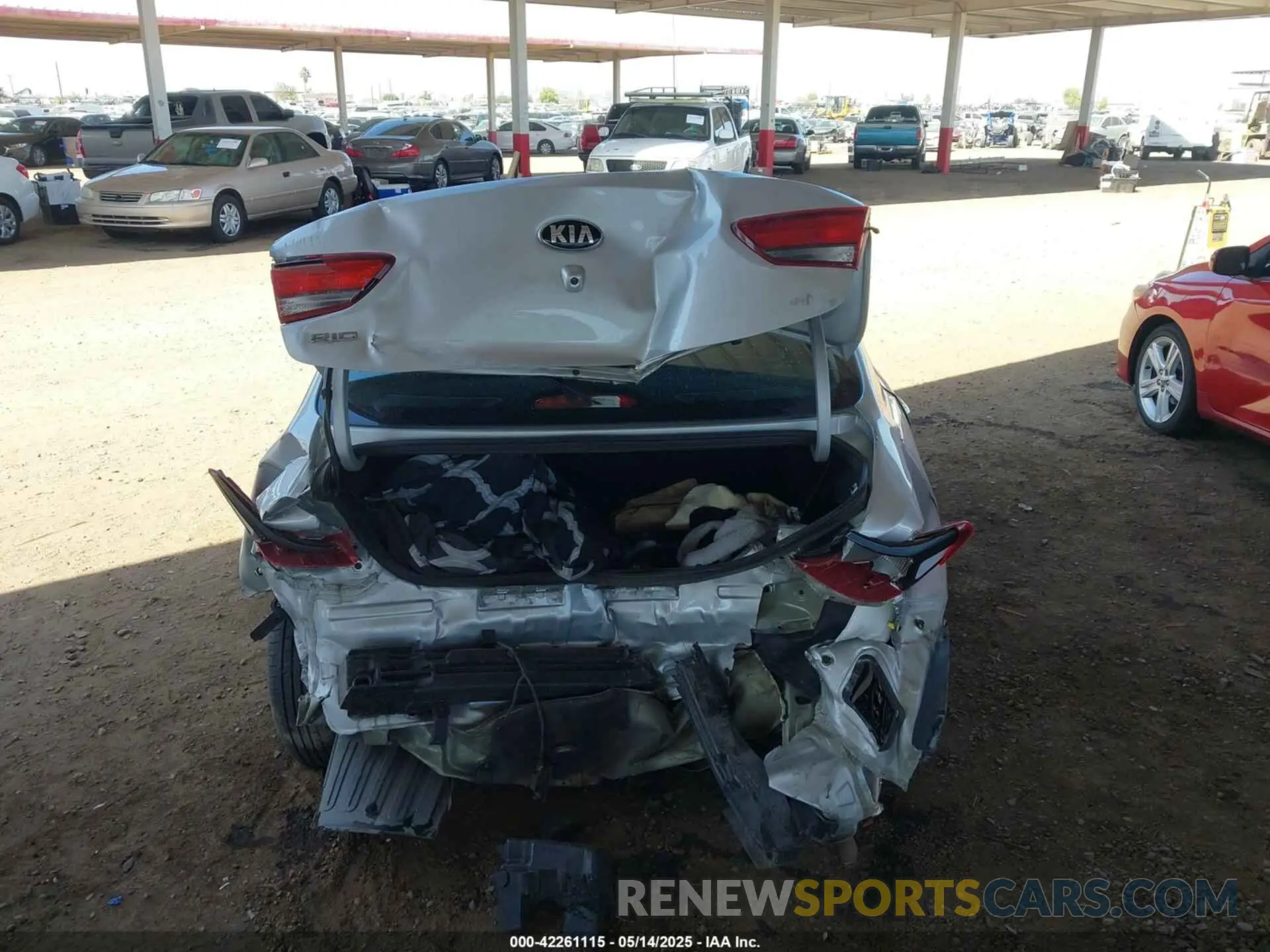 17 Photograph of a damaged car 3KPA24AB4KE220838 KIA RIO 2019