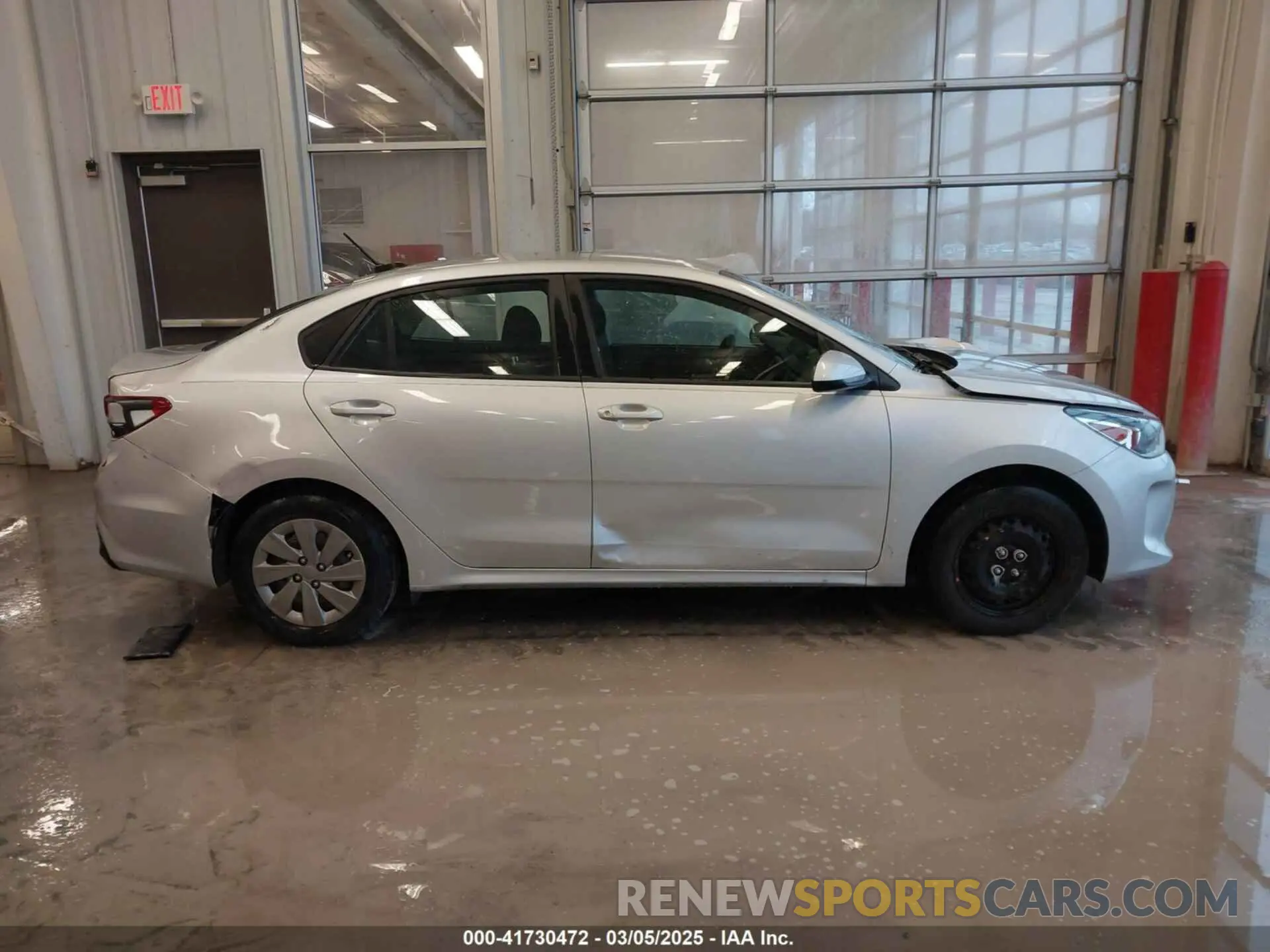 13 Photograph of a damaged car 3KPA24AB5KE210352 KIA RIO 2019