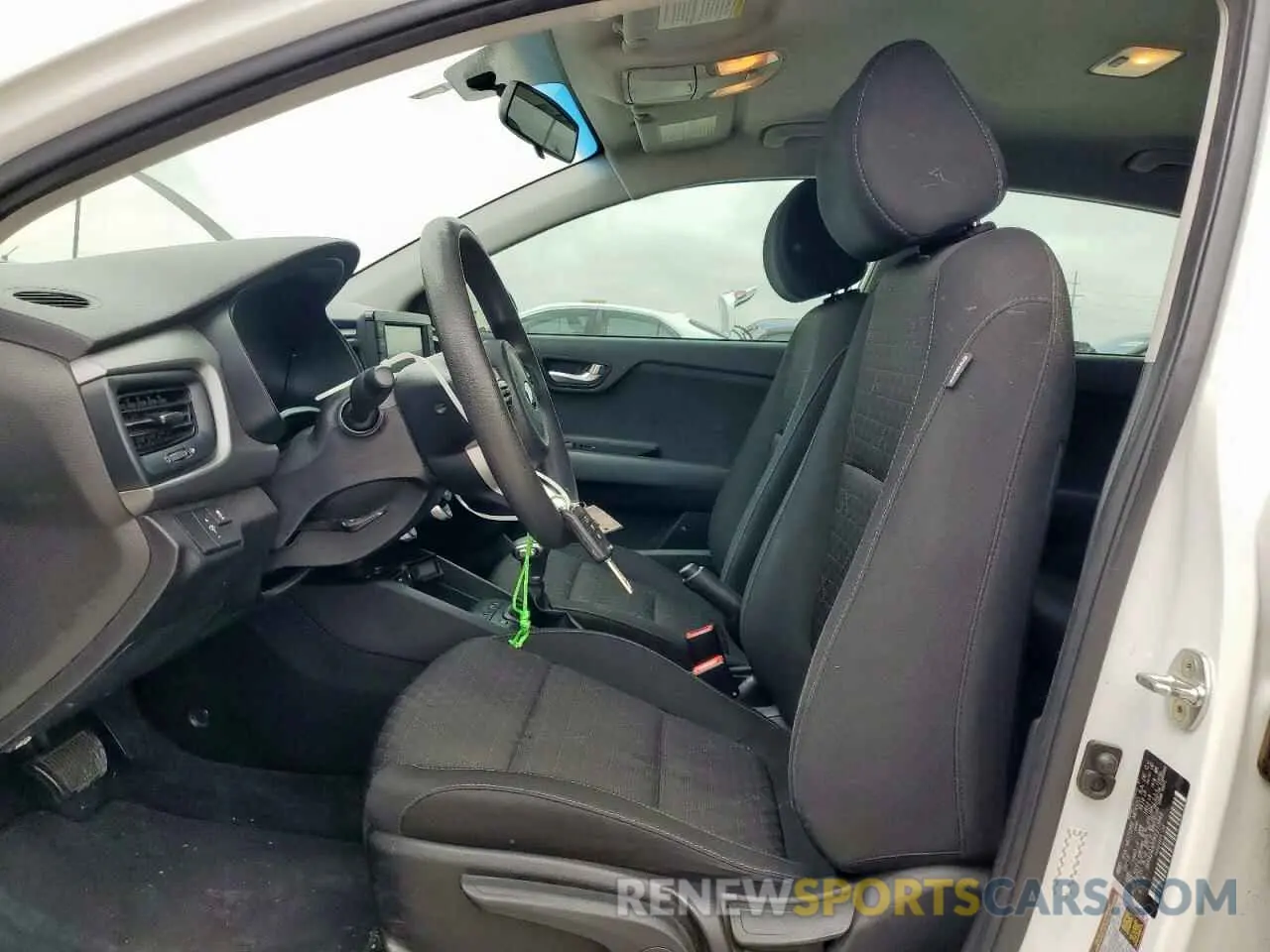 7 Photograph of a damaged car 3KPA24AB5KE213848 KIA RIO 2019