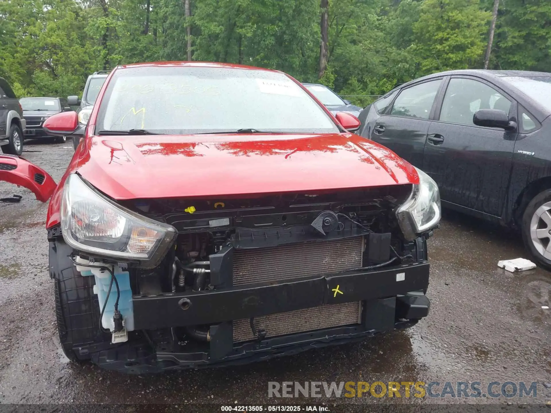13 Photograph of a damaged car 3KPA24AB6KE167446 KIA RIO 2019