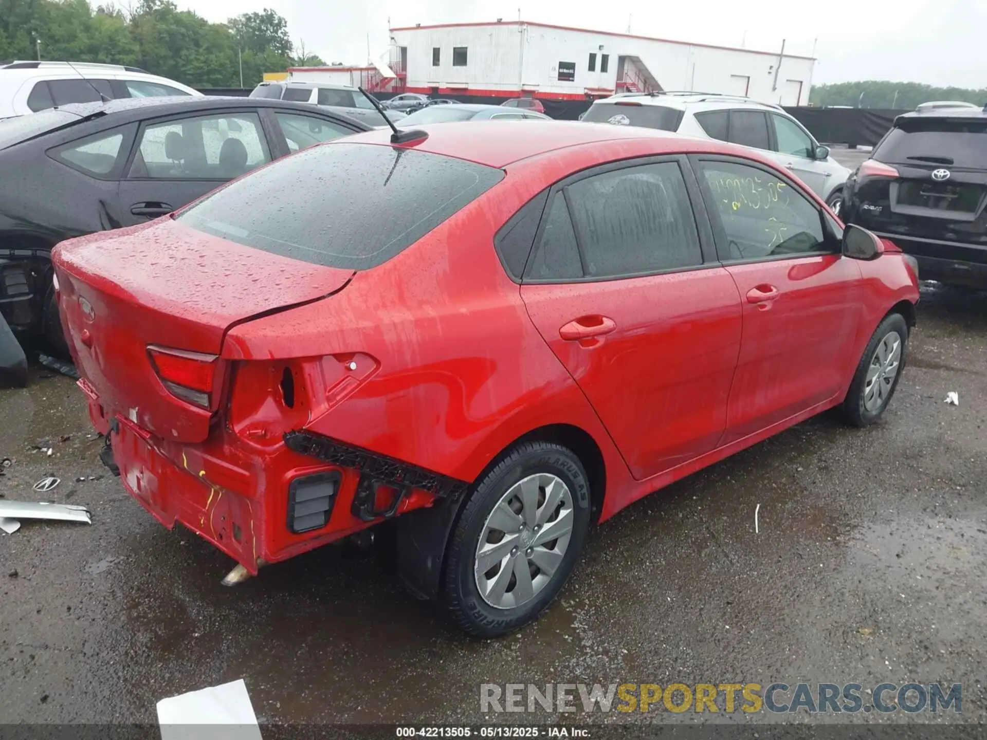 4 Photograph of a damaged car 3KPA24AB6KE167446 KIA RIO 2019