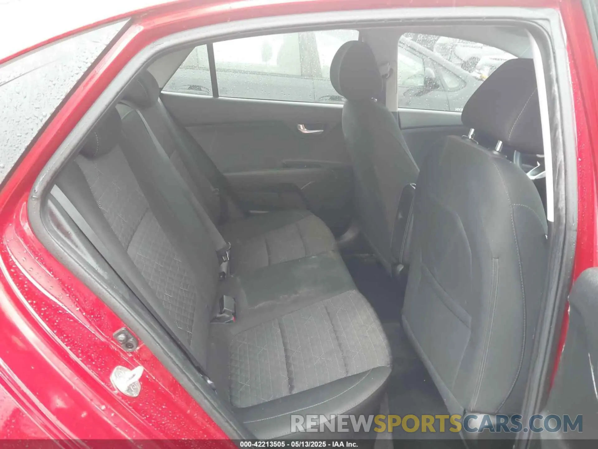 8 Photograph of a damaged car 3KPA24AB6KE167446 KIA RIO 2019
