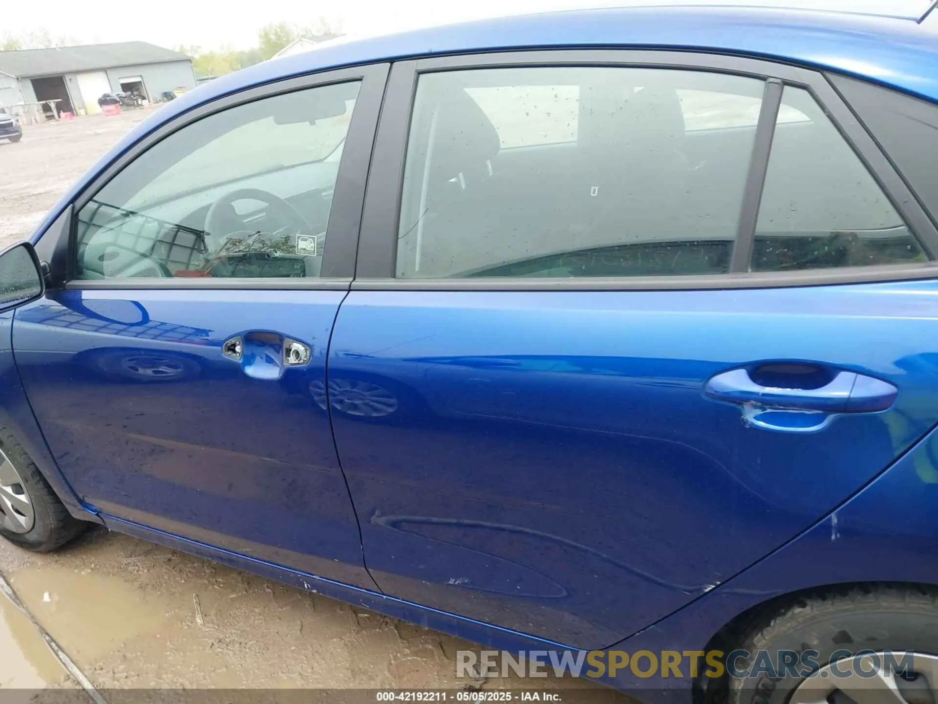 14 Photograph of a damaged car 3KPA24AB6KE207394 KIA RIO 2019