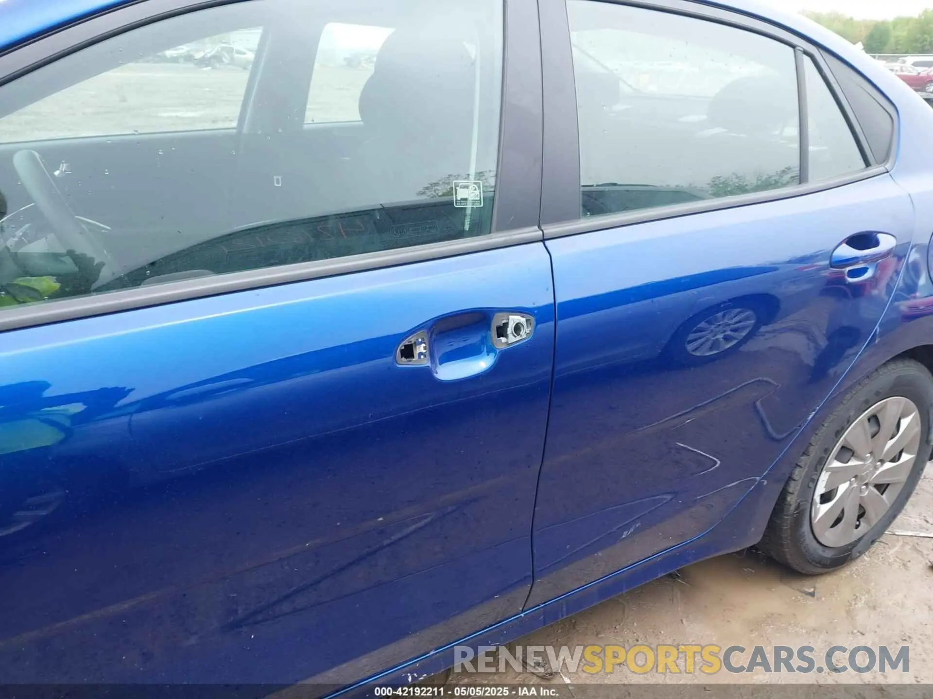 6 Photograph of a damaged car 3KPA24AB6KE207394 KIA RIO 2019