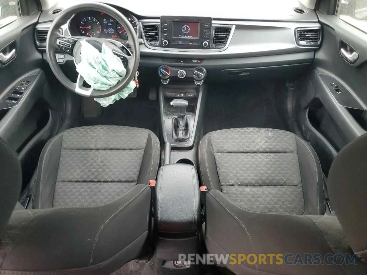 8 Photograph of a damaged car 3KPA24AB7KE171845 KIA RIO 2019