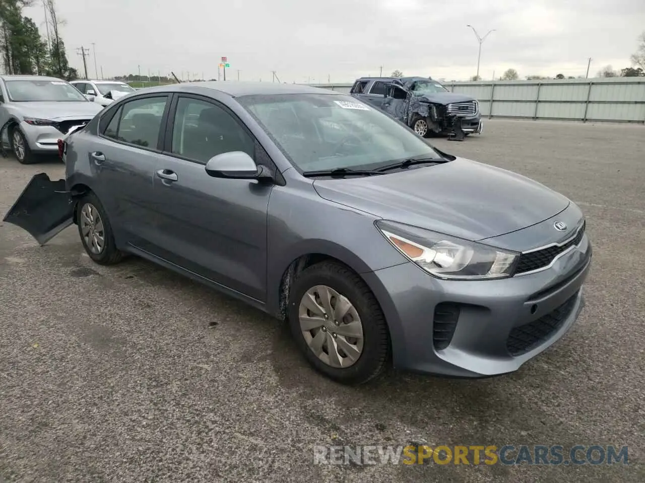4 Photograph of a damaged car 3KPA24AB7KE222390 KIA RIO 2019
