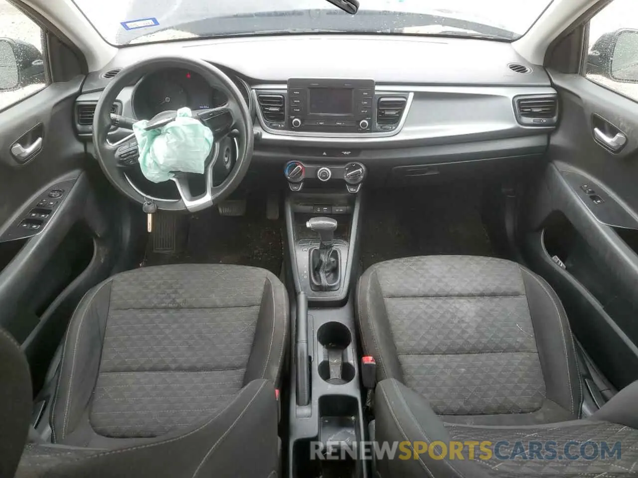 8 Photograph of a damaged car 3KPA24AB7KE223135 KIA RIO 2019