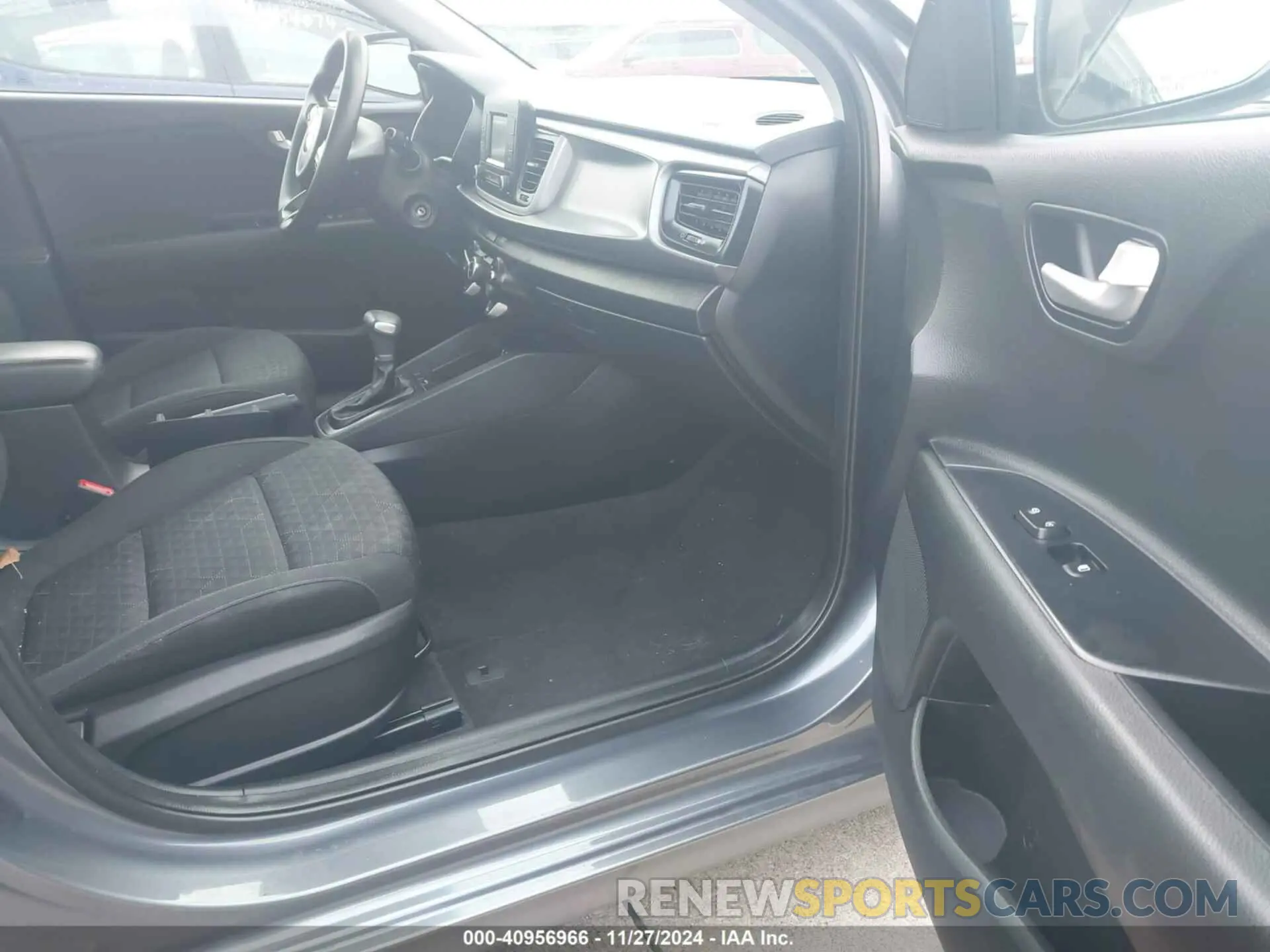5 Photograph of a damaged car 3KPA24AB8KE171790 KIA RIO 2019