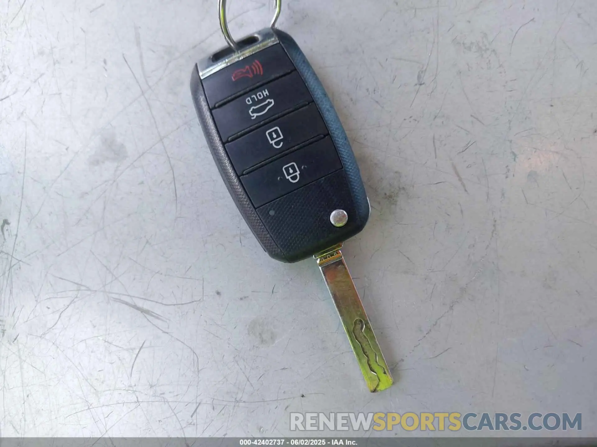 11 Photograph of a damaged car 3KPA24AB8KE180313 KIA RIO 2019