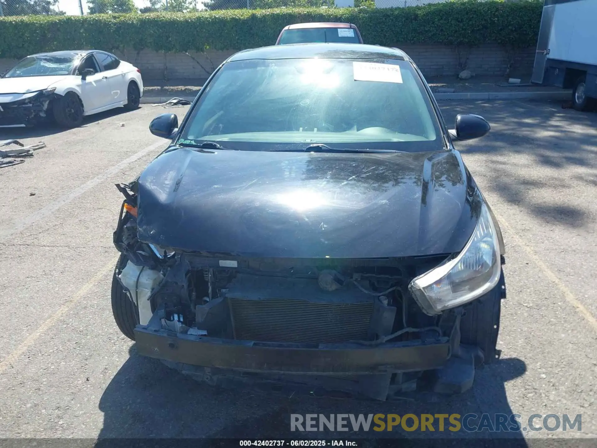 12 Photograph of a damaged car 3KPA24AB8KE180313 KIA RIO 2019