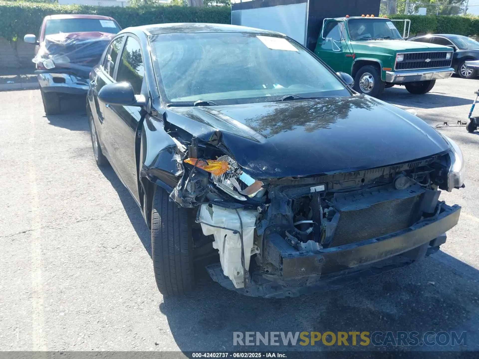 6 Photograph of a damaged car 3KPA24AB8KE180313 KIA RIO 2019