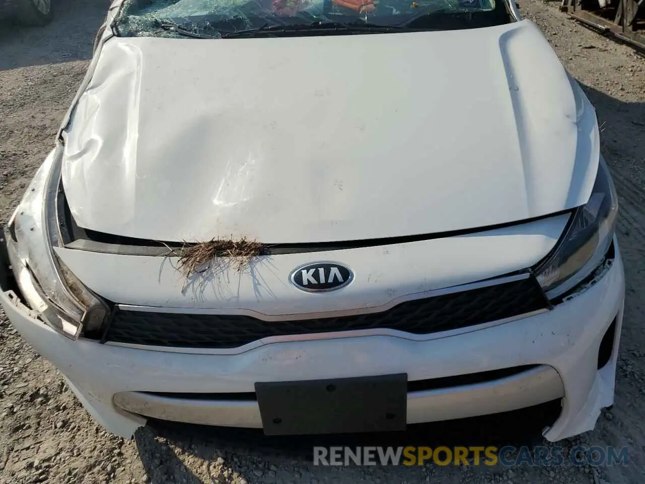 11 Photograph of a damaged car 3KPA24AB8KE213651 KIA RIO 2019