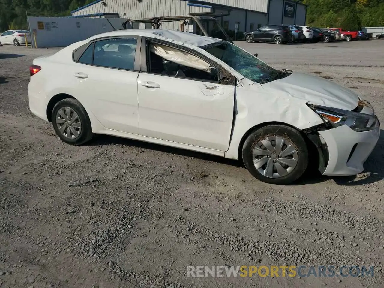 4 Photograph of a damaged car 3KPA24AB8KE213651 KIA RIO 2019