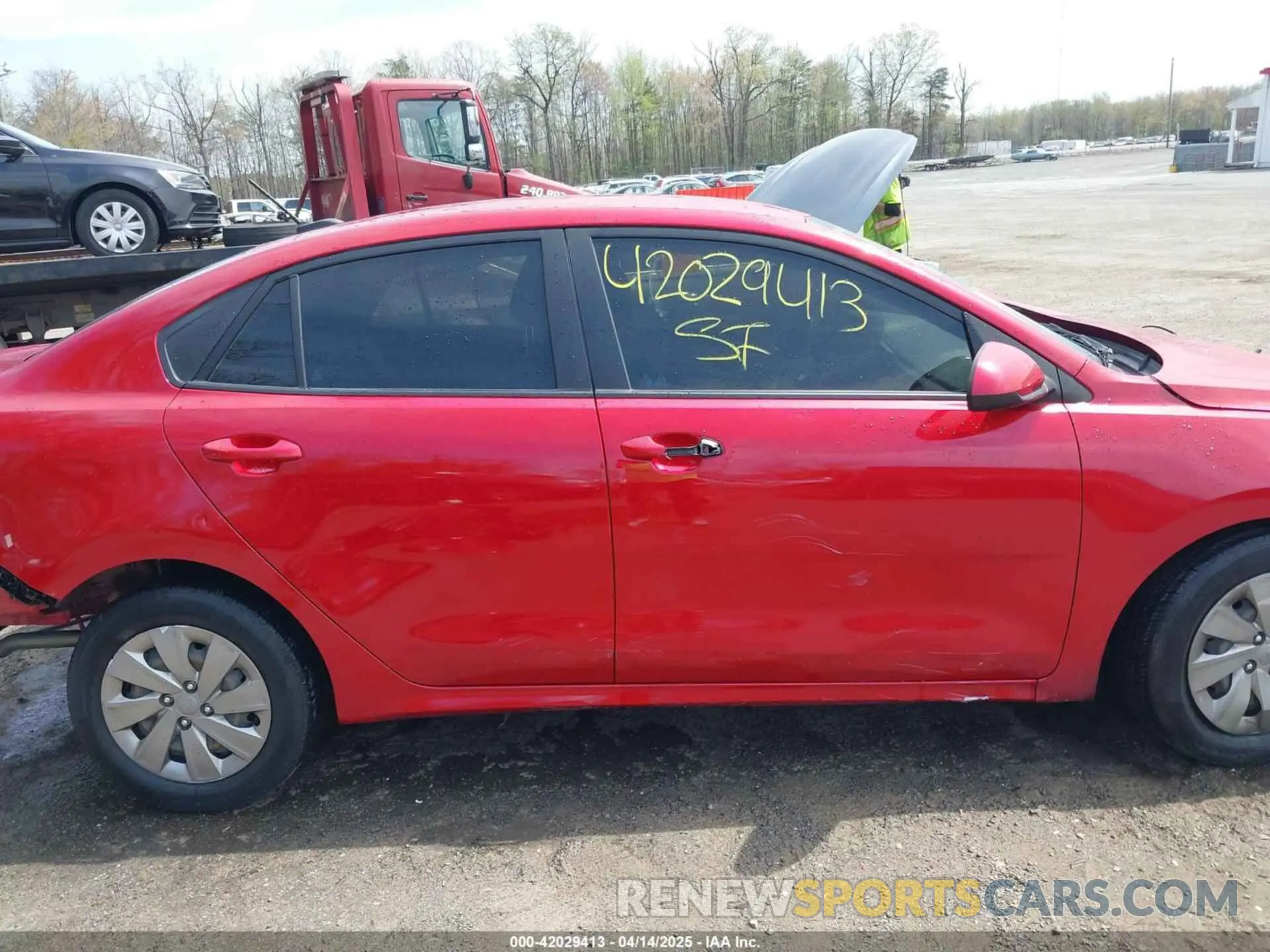 13 Photograph of a damaged car 3KPA24AB8KE223144 KIA RIO 2019