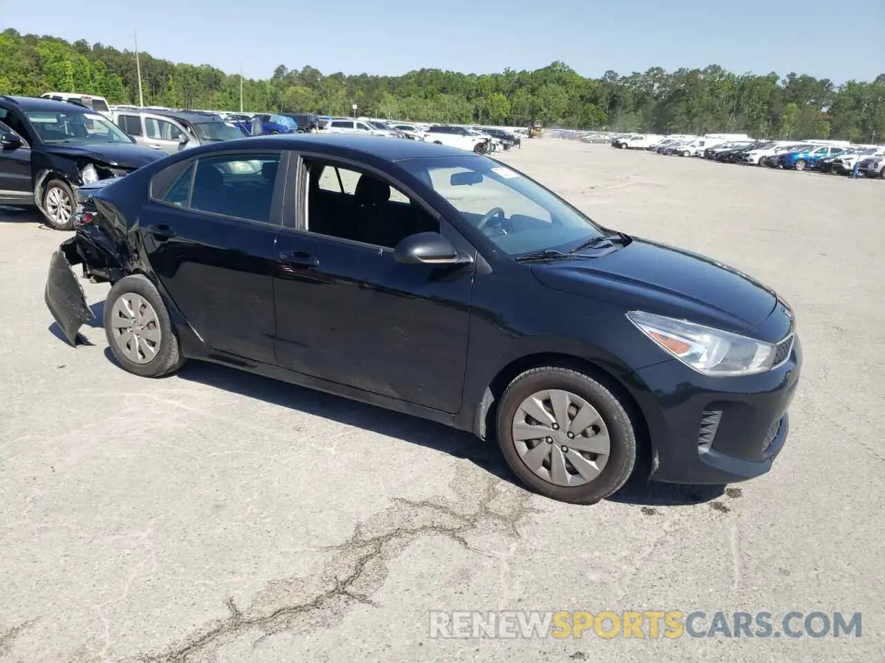 4 Photograph of a damaged car 3KPA24AB8KE233141 KIA RIO 2019