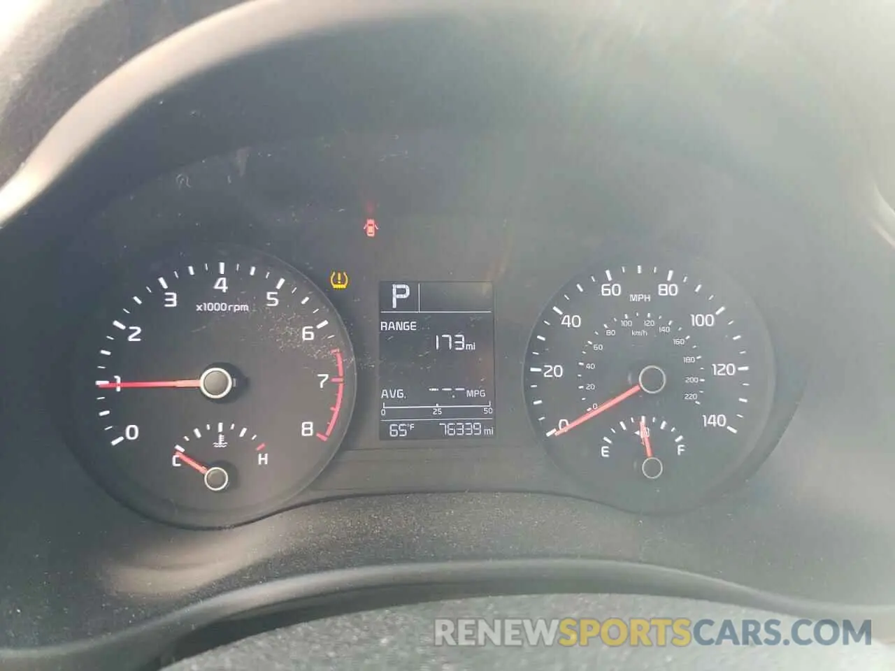 9 Photograph of a damaged car 3KPA24AB8KE233141 KIA RIO 2019
