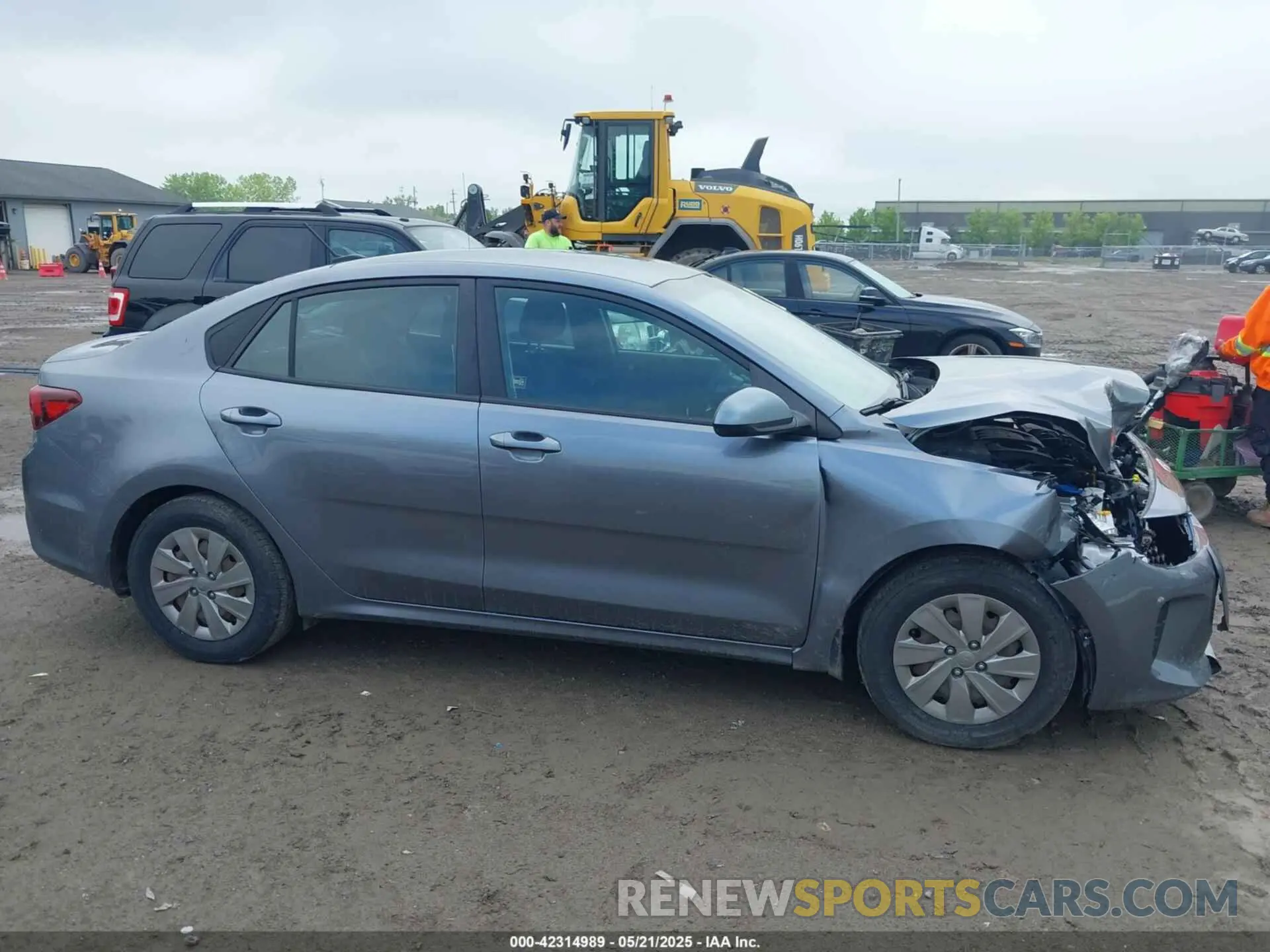 13 Photograph of a damaged car 3KPA24AB9KE157204 KIA RIO 2019