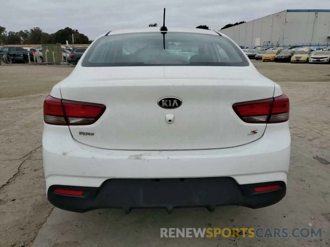6 Photograph of a damaged car 3KPA24AB9KE161916 KIA RIO 2019
